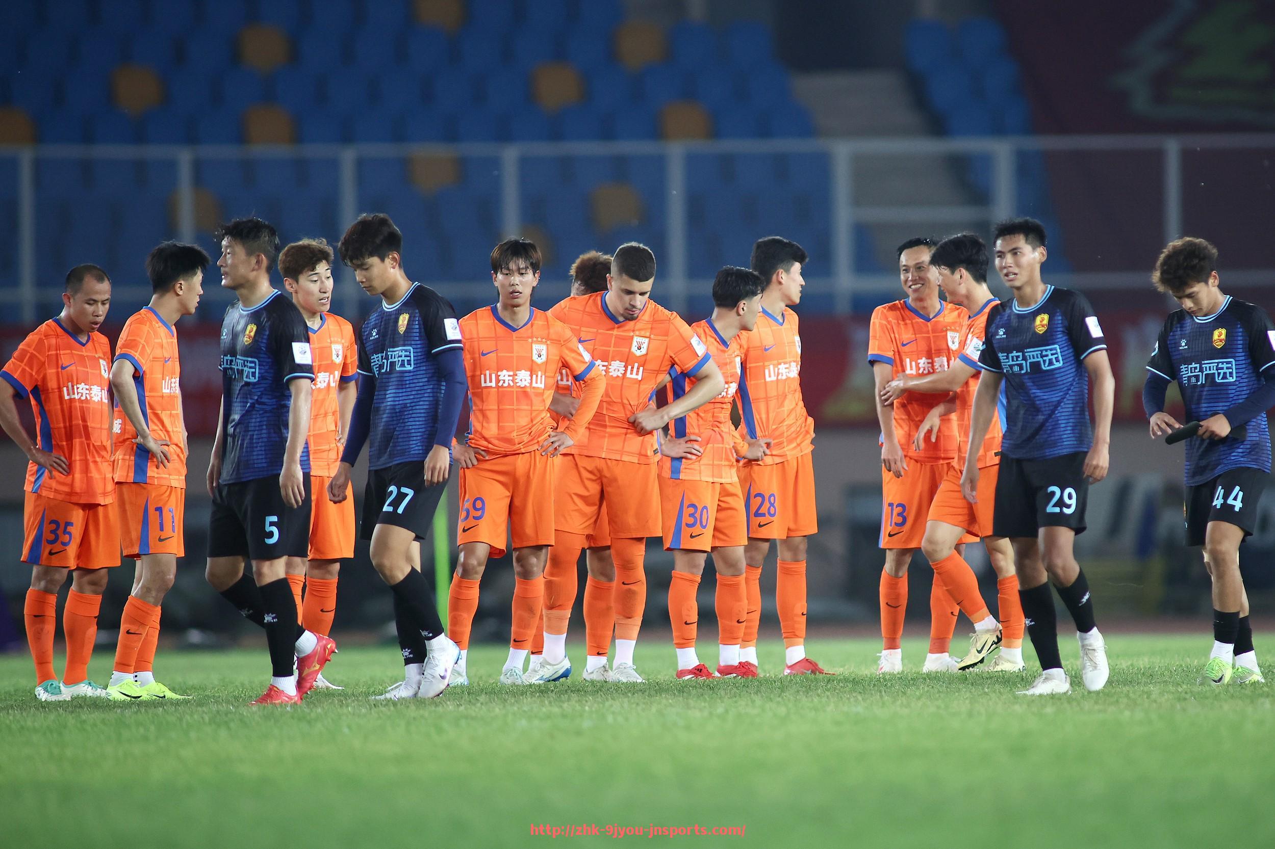 J9九游会登录入口-PES游戏中的英超球队名称与数据